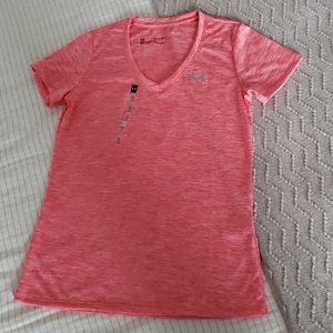 💞Under Armour Short Sleeve T Shirt💛